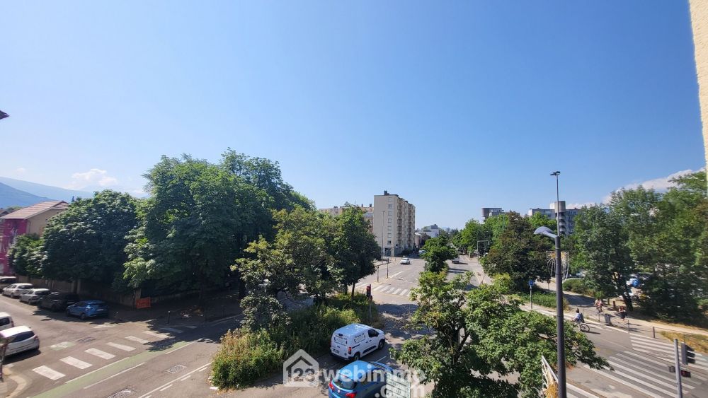 Photo 4 - GRENOBLE 38100 à GRENOBLE