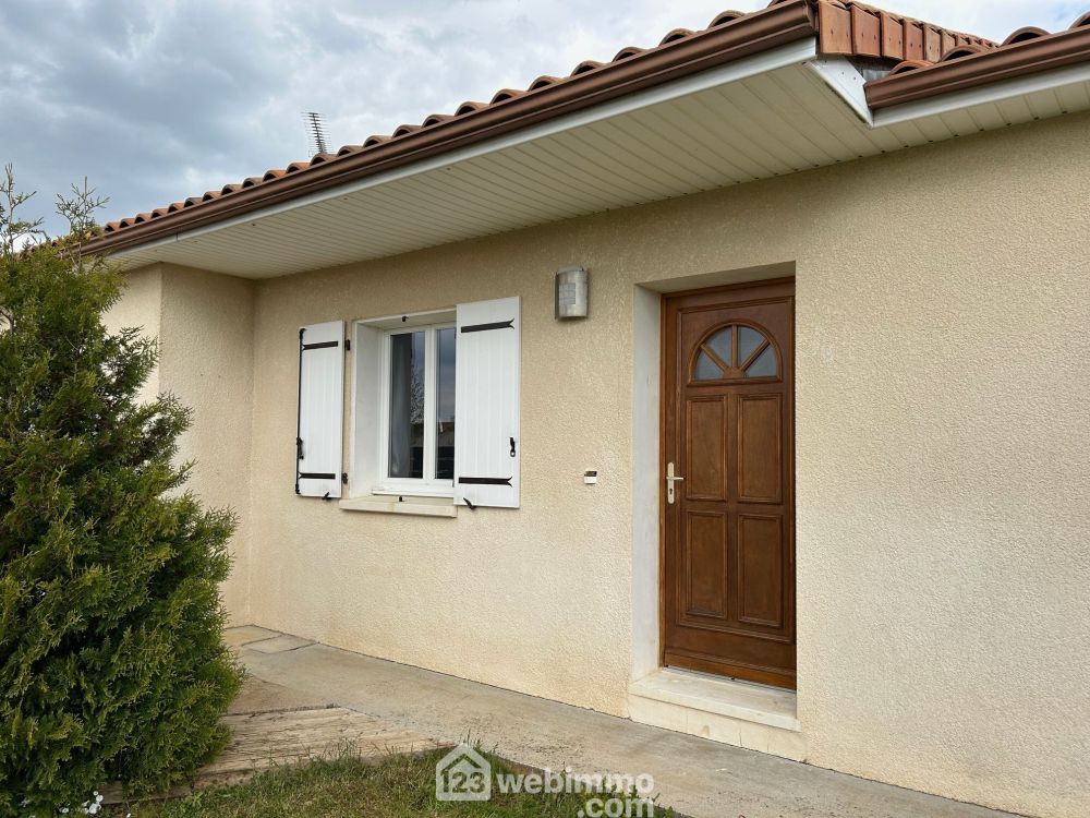 Photo 3 - Roches-Prémarie-Andillé 86340 à Roches-Prémarie-Andillé