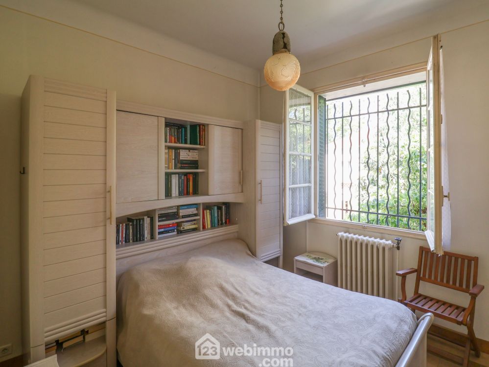 Photo 11 - Marseille 13009 à Marseille