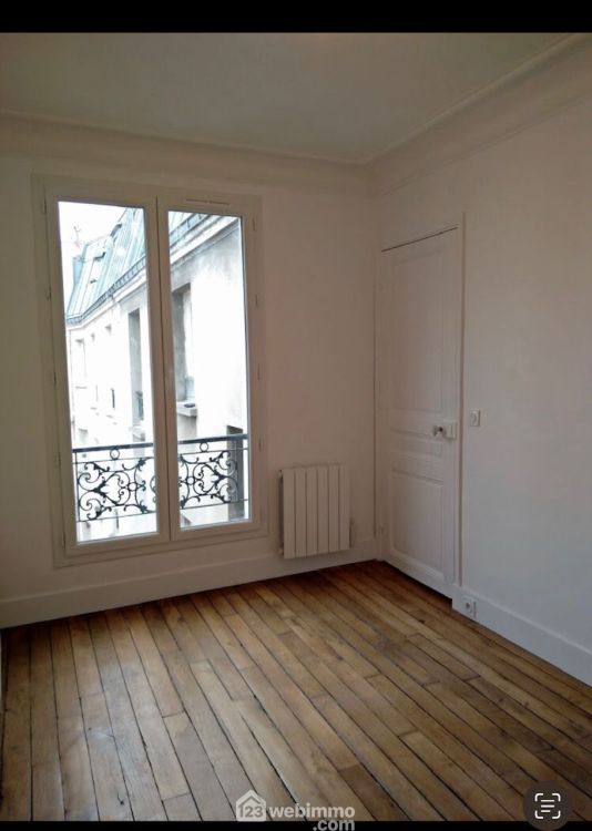 Photo 4 - Paris 75018 à Paris