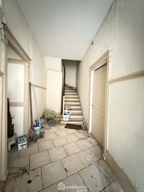 Photo 3 - Laon 02000 à Laon