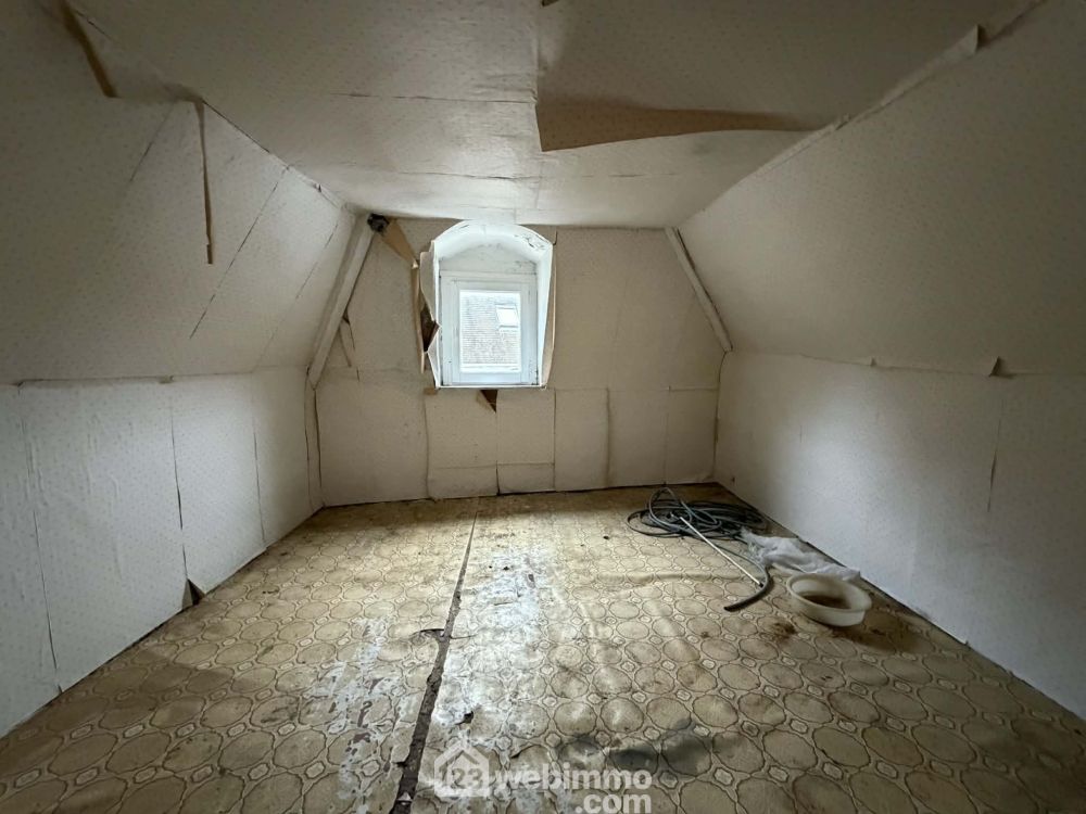 Photo 18 - Laon 02000 à Laon