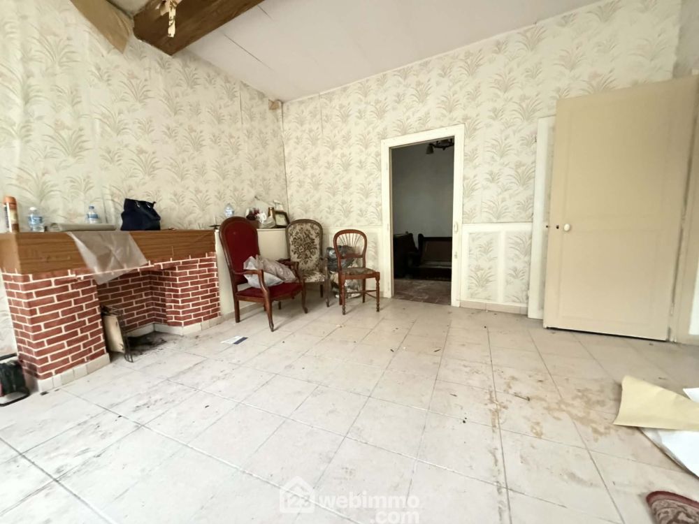 Photo 6 - Laon 02000 à Laon