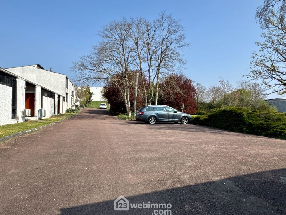 Photo 10 - Chasseneuil-du-Poitou 86360 à Chasseneuil-du-Poitou