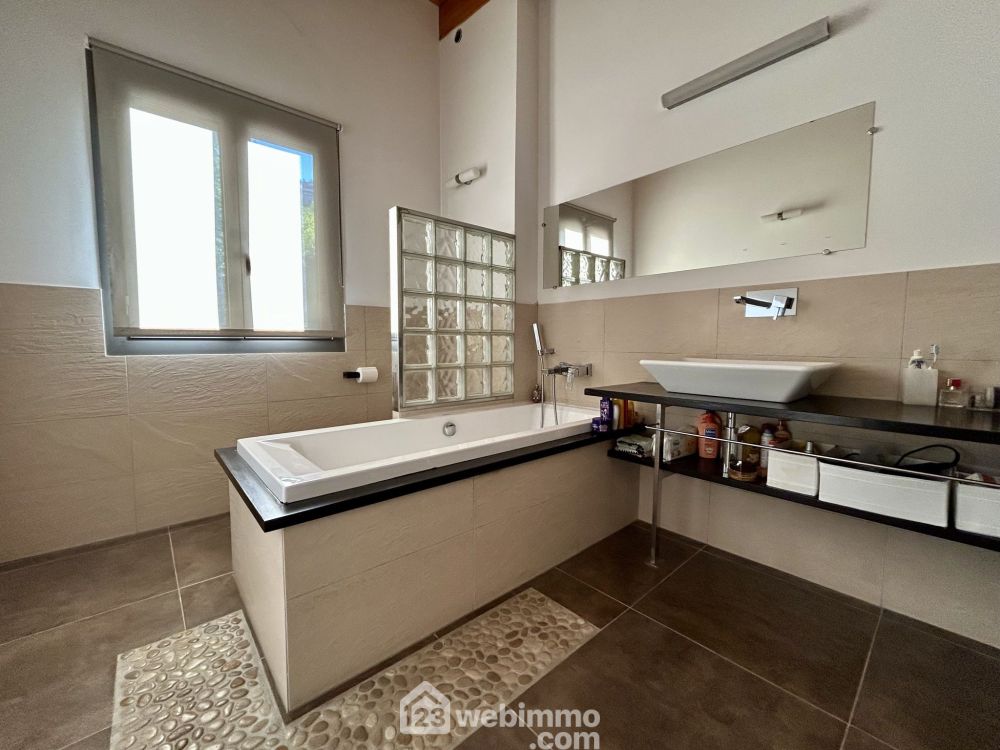 Photo 12 - Bastia 20200 à Bastia