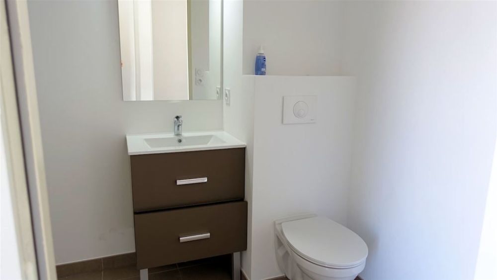 Photo 7 - Lançon-Provence 13680 à Lançon-Provence