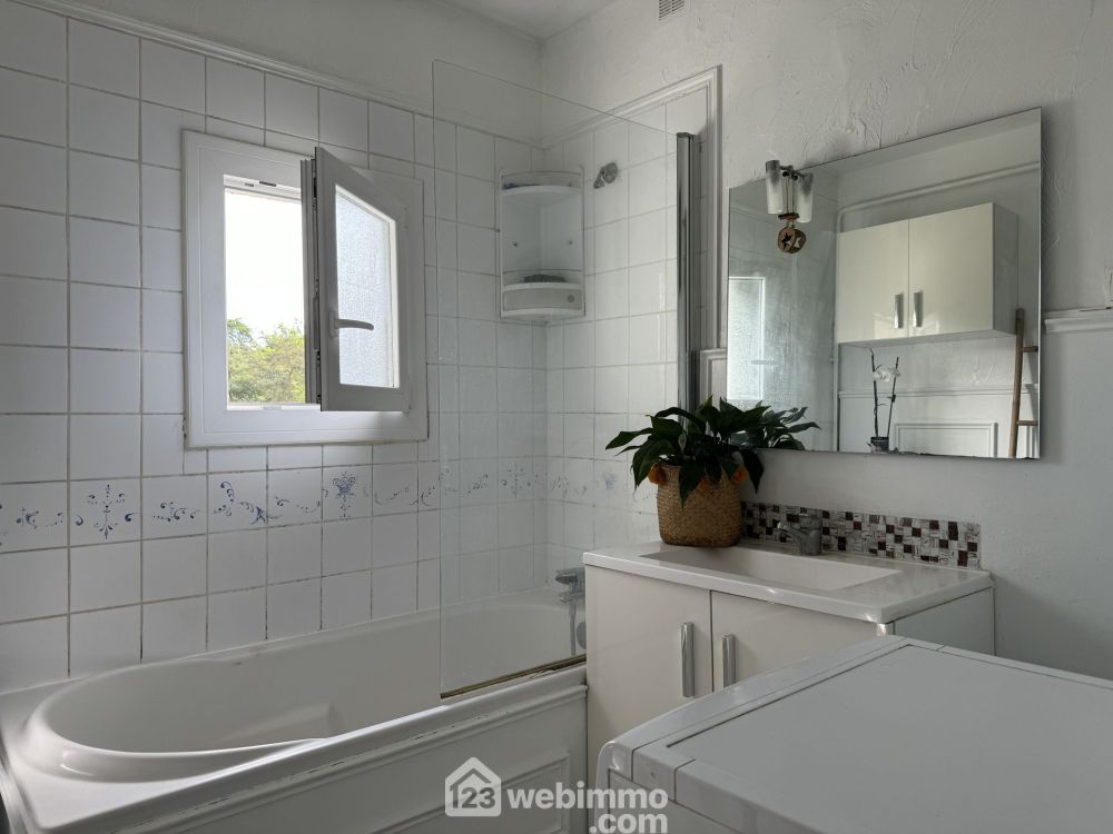 Photo 17 - POITIERS 86000 à POITIERS