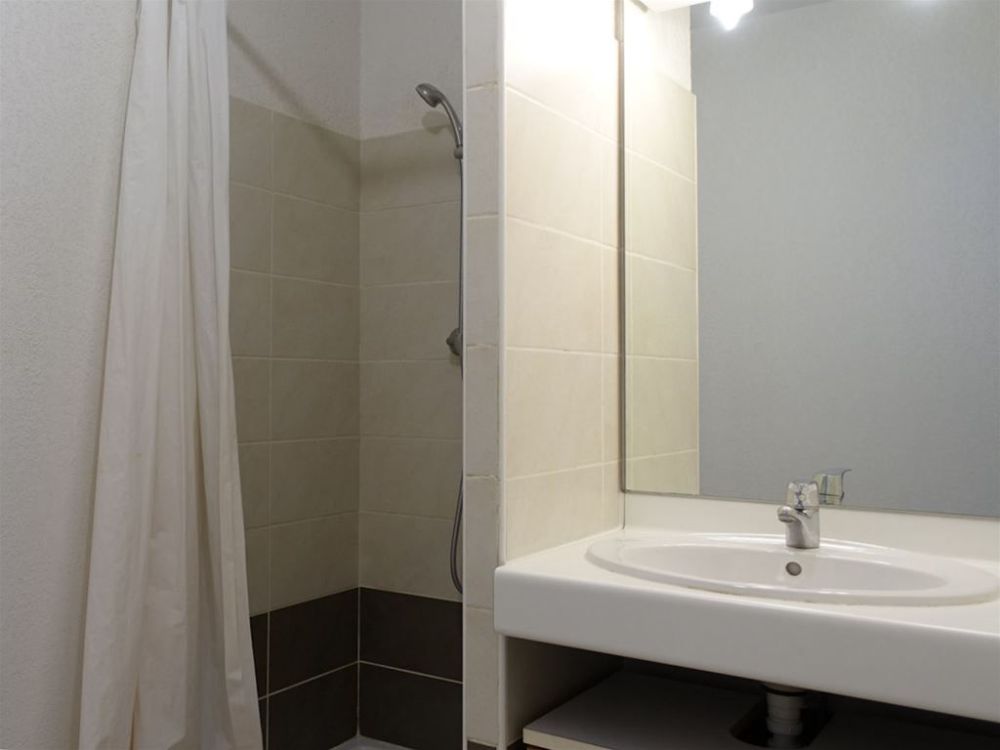 Photo 12 - Salon-de-Provence 13300 à Salon-de-Provence