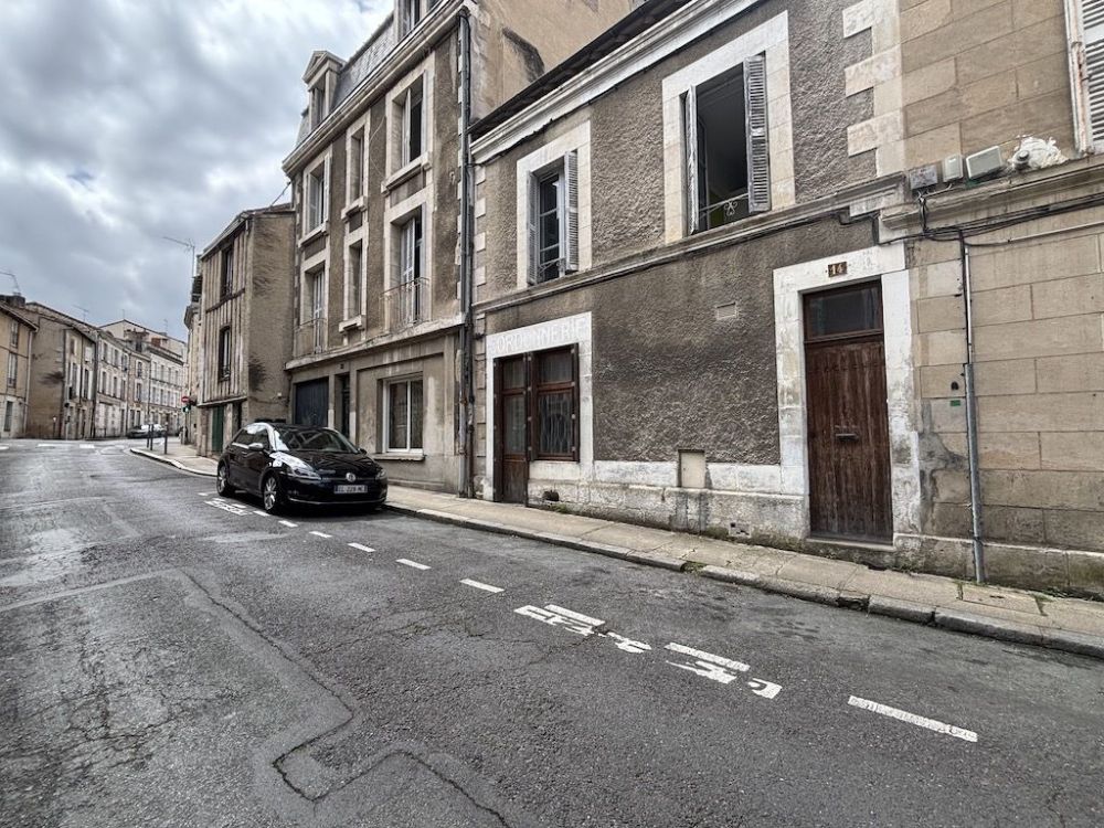 Photo 31 - Poitiers 86000 à Poitiers