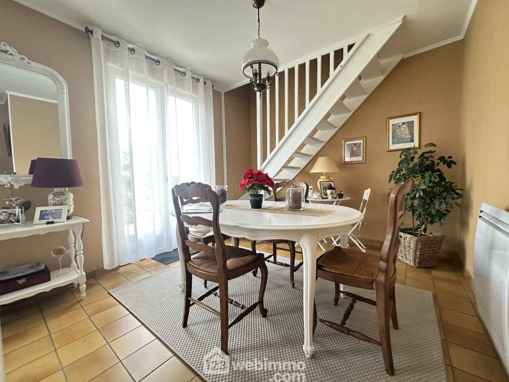 Photo 8 - Laon 02000 à Laon