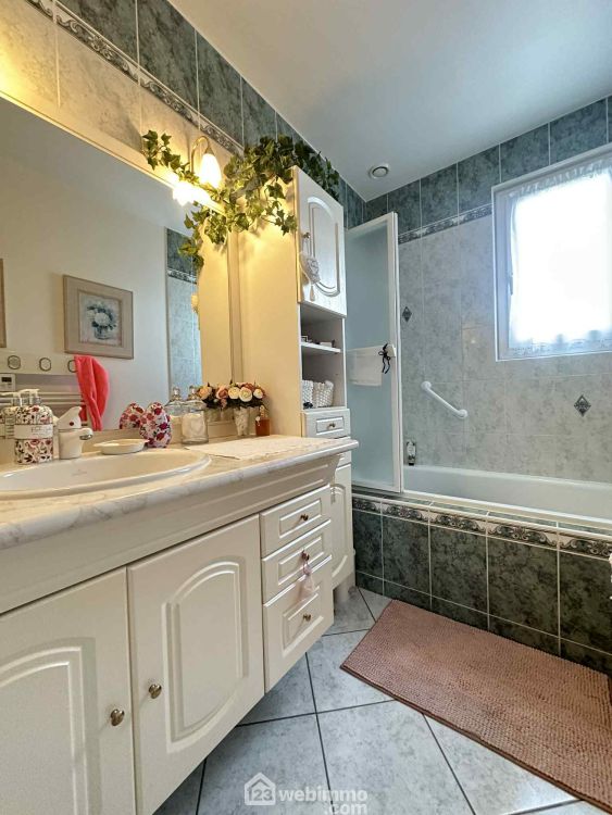 Photo 16 - Laon 02000 à Laon