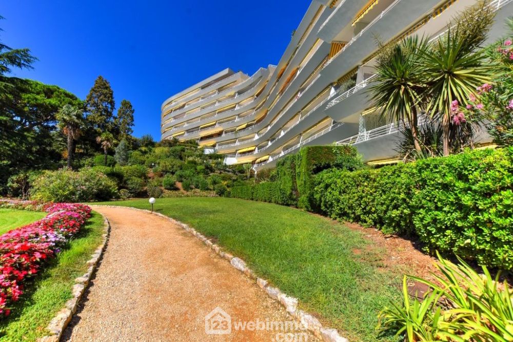 Photo 11 - Cannes 06400 à Cannes