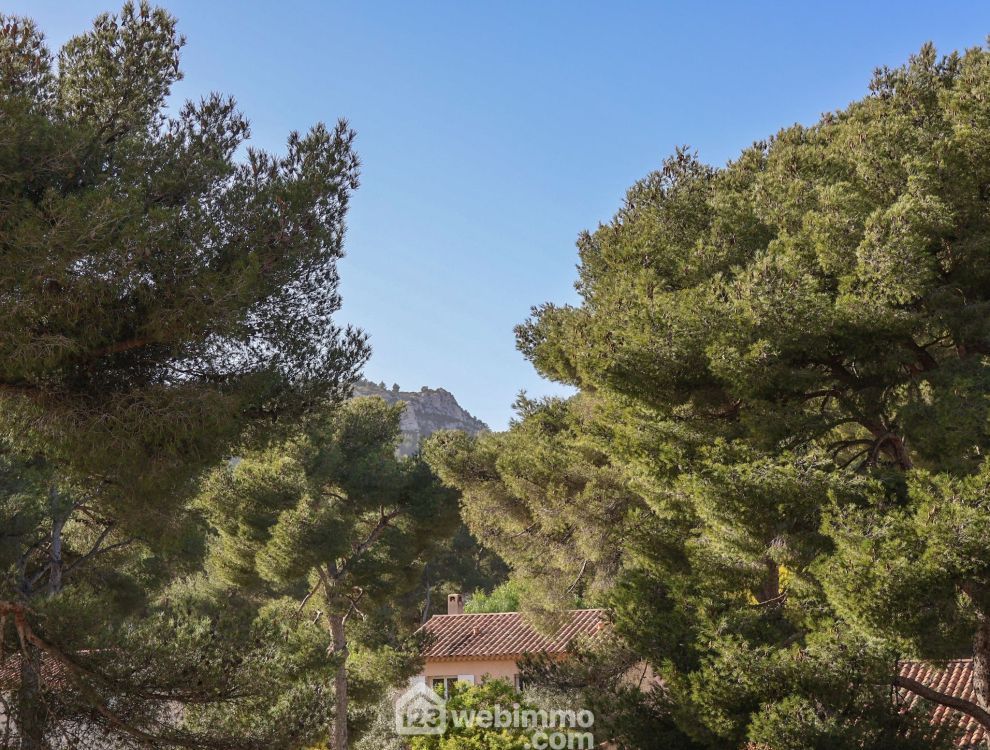 Photo 4 - Marseille 13009 à Marseille