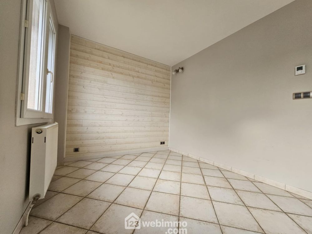 Photo 6 - Pontavert 02160 à Pontavert