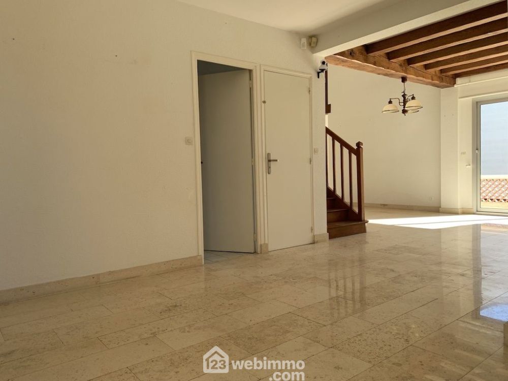 Photo 2 - Lussac-les-Chateaux 86320 à Lussac-les-Chateaux