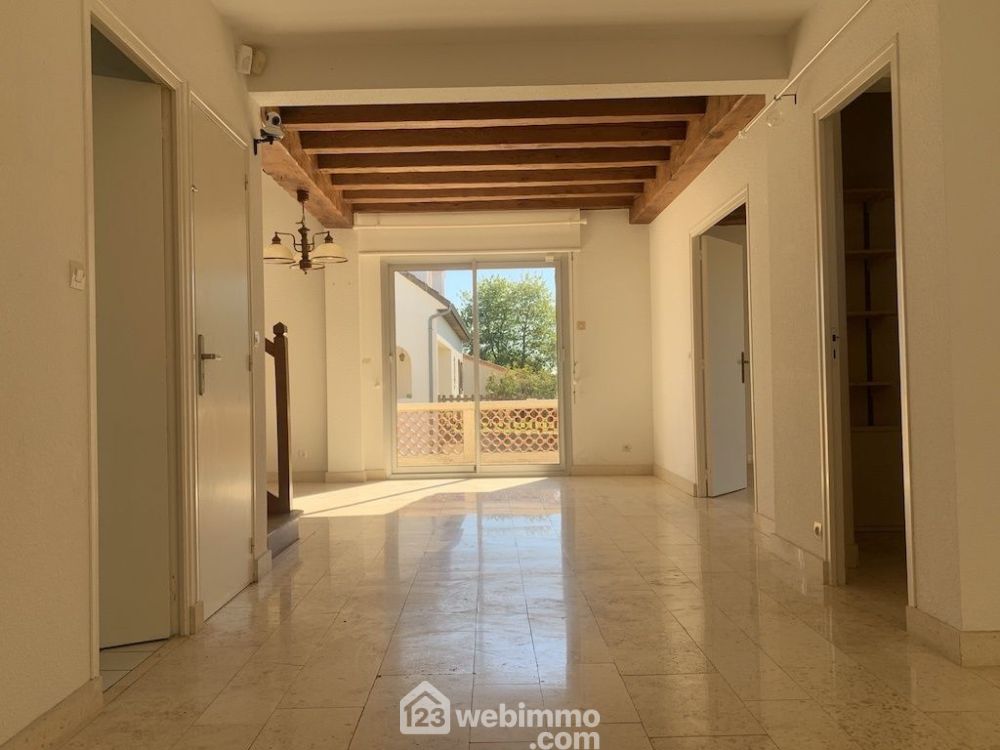 Photo 3 - Lussac-les-Chateaux 86320 à Lussac-les-Chateaux