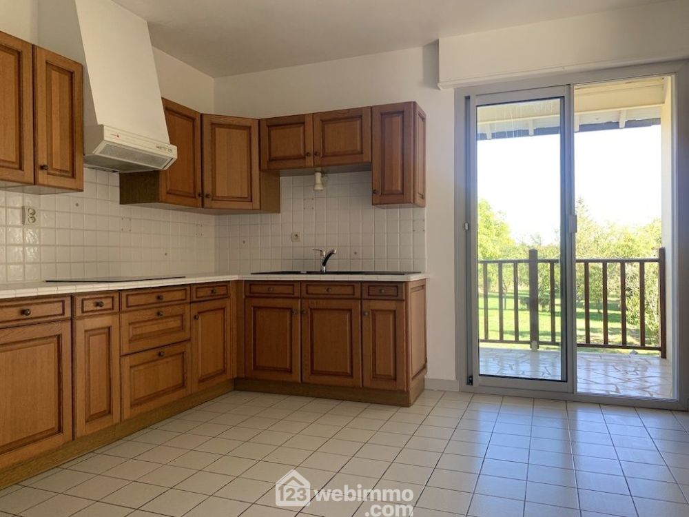 Photo 11 - Lussac-les-Chateaux 86320 à Lussac-les-Chateaux