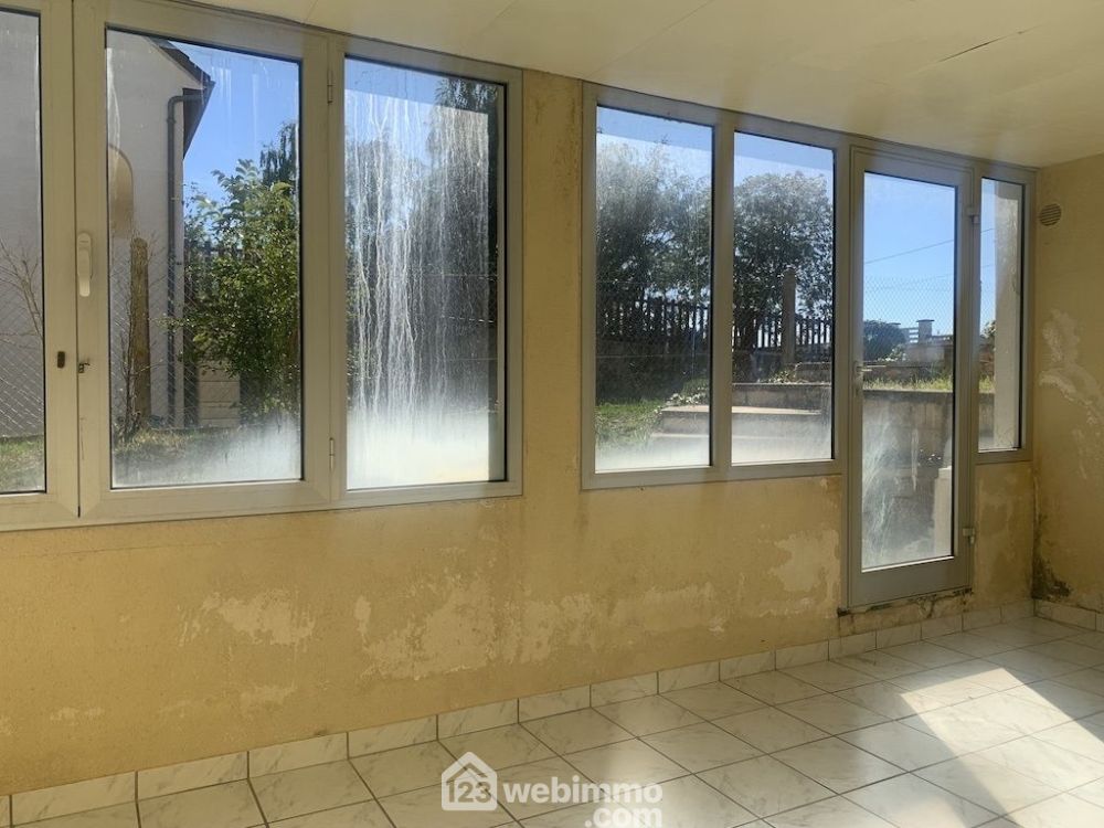 Photo 33 - Lussac-les-Chateaux 86320 à Lussac-les-Chateaux