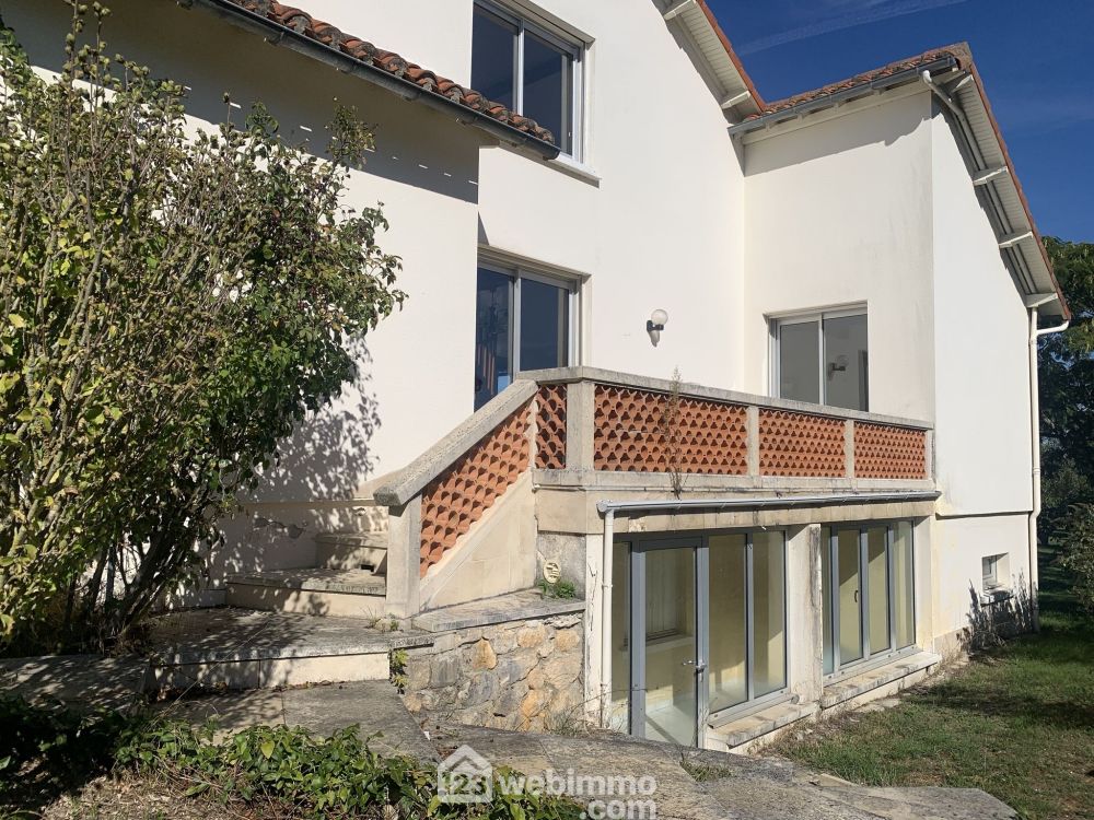 Photo 6 - Lussac-les-Chateaux 86320 à Lussac-les-Chateaux