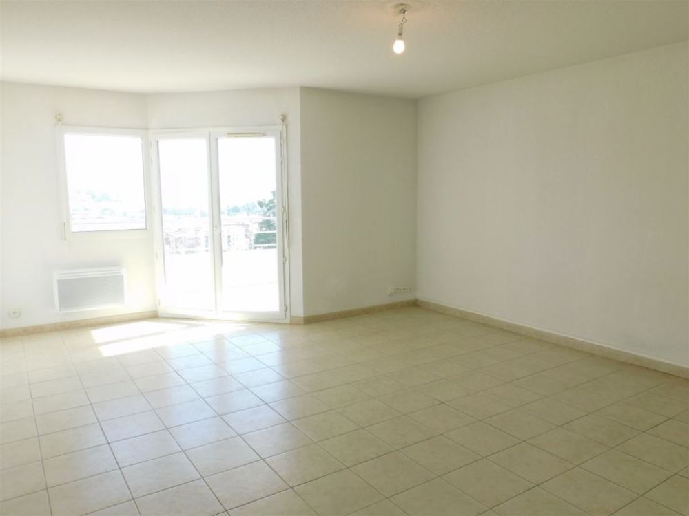 Photo 3 - Saint-Laurent-du-Var 06700 à Saint-Laurent-du-Var