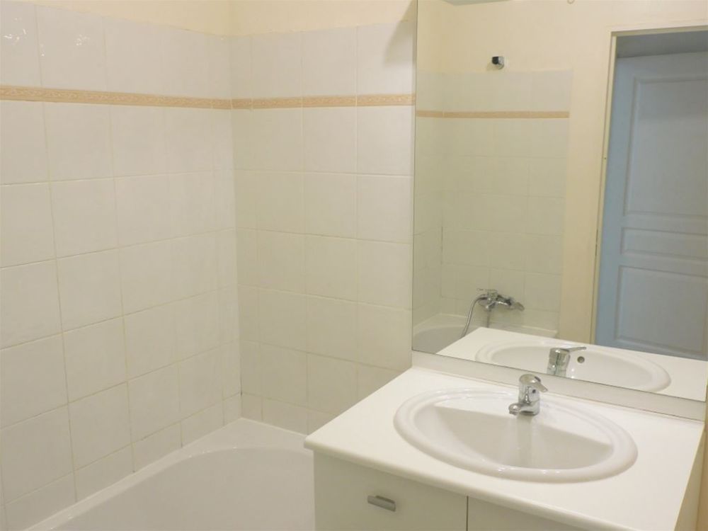 Photo 9 - Saint-Laurent-du-Var 06700 à Saint-Laurent-du-Var