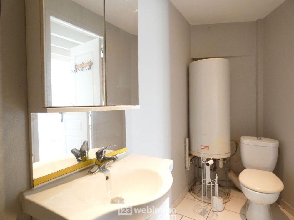 Photo 13 - ARDIN 79160 à ARDIN