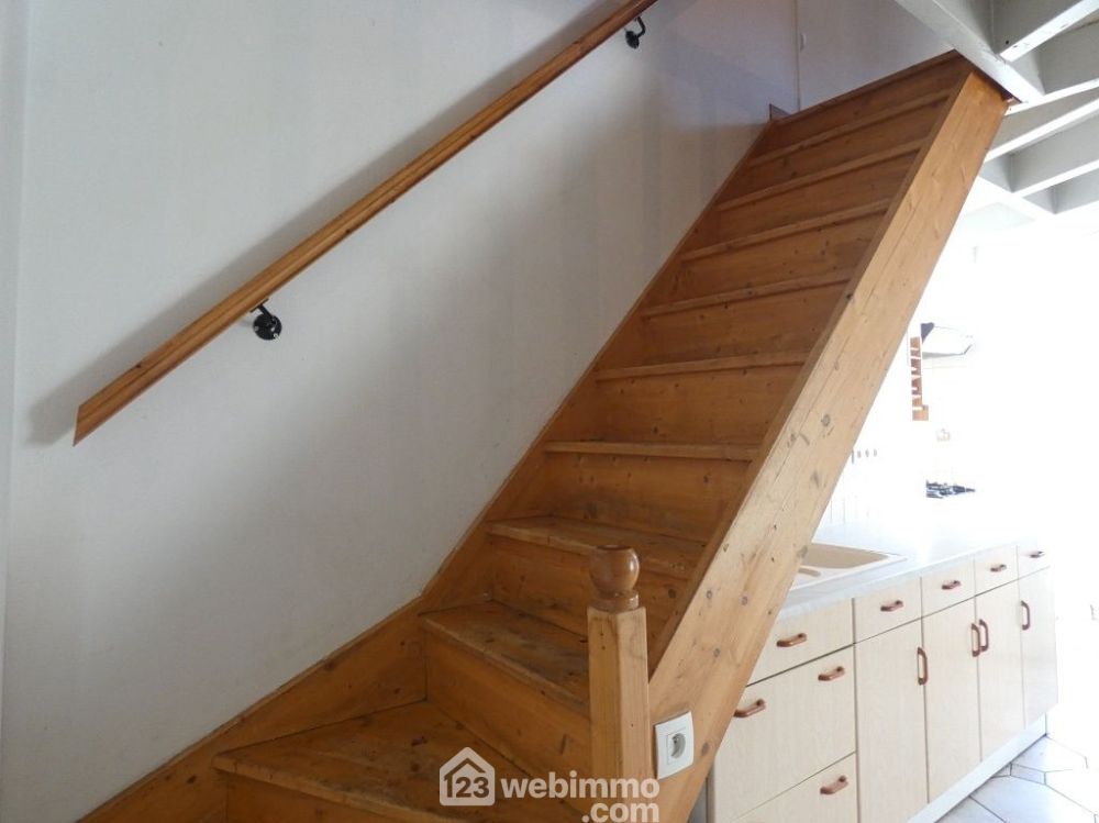 Photo 15 - ARDIN 79160 à ARDIN