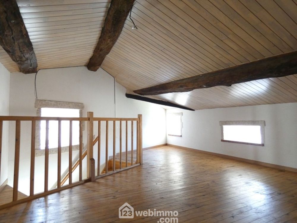 Photo 19 - ARDIN 79160 à ARDIN