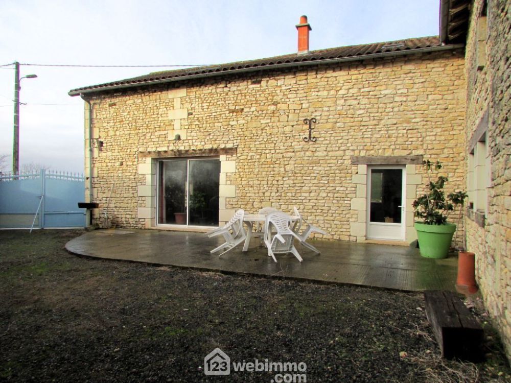 Photo 1 - Nueil-sous-Faye 86200 à Nueil-sous-Faye