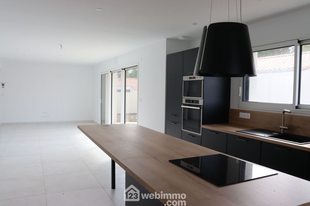 Photo 2 - Saint-Hilaire-la-Forêt 85440 à Saint-Hilaire-la-Forêt