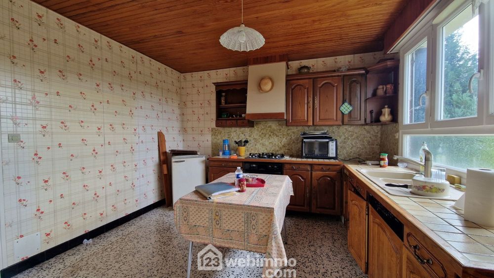 Photo 9 - Laon 02000 à Laon