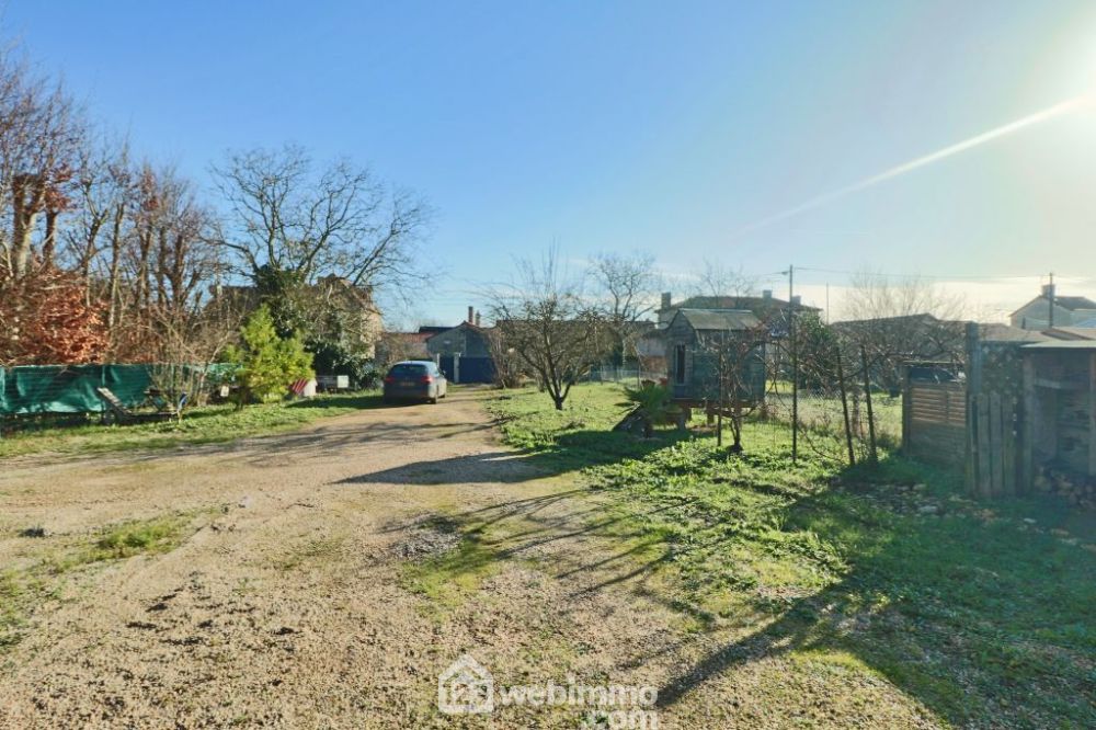 Photo 2 - Saint-Martin-la-Pallu 86170 à Saint-Martin-la-Pallu