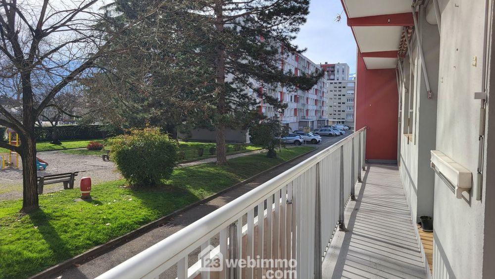 Photo 10 - Saint-Martin-d'Hères 38400 à Saint-Martin-d'Hères