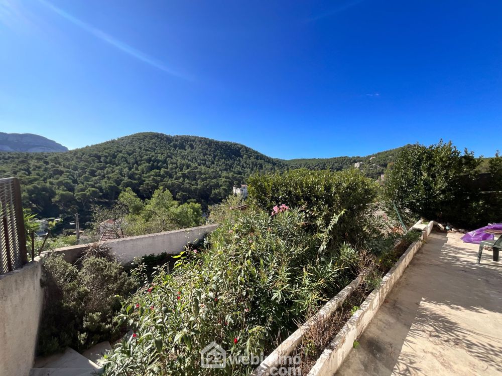 Photo 11 - Marseille 13009 à Marseille