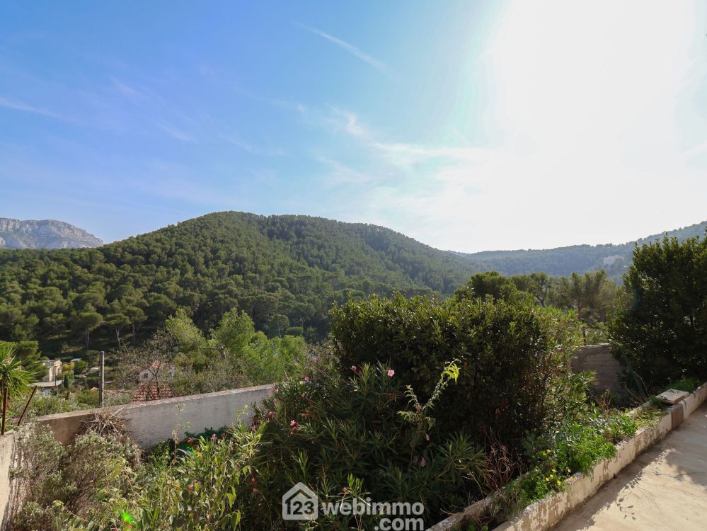 Photo 12 - Marseille 13009 à Marseille