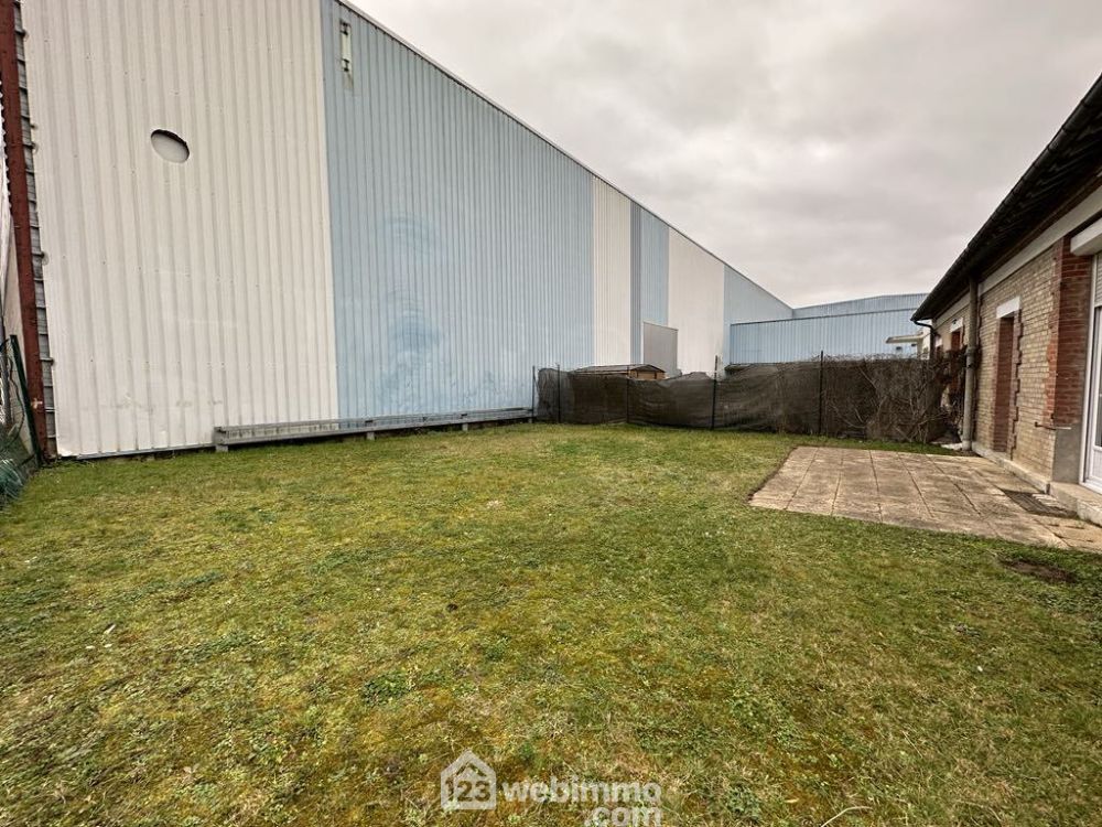 Photo 12 - Laon 02000 à Laon