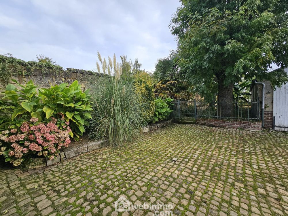 Photo 55 - Crépy 02870 à Crépy