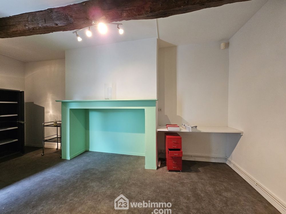 Photo 59 - Crépy 02870 à Crépy