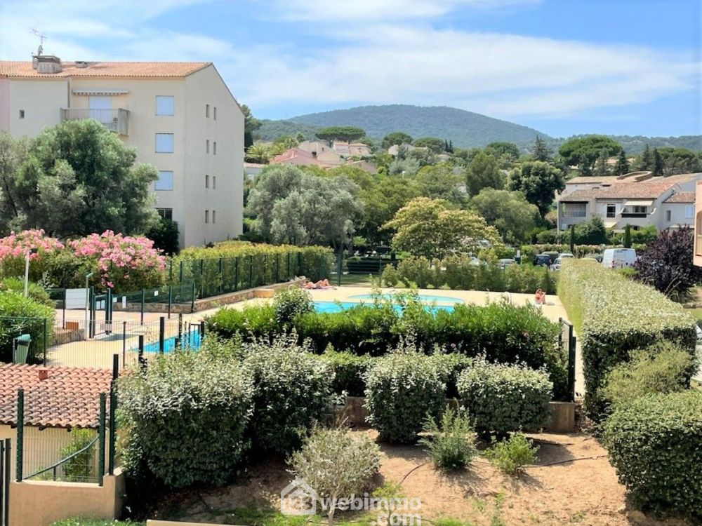 Photo 3 - SAINTE-MAXIME 83120 à SAINTE-MAXIME