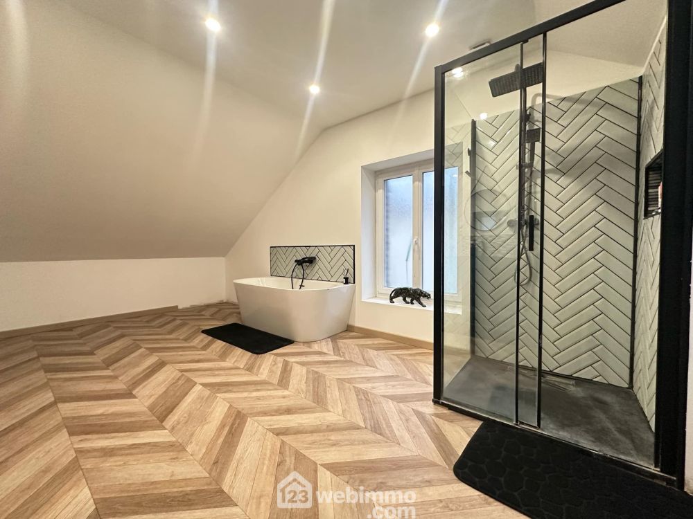 Photo 18 - Laon 02000 à Laon