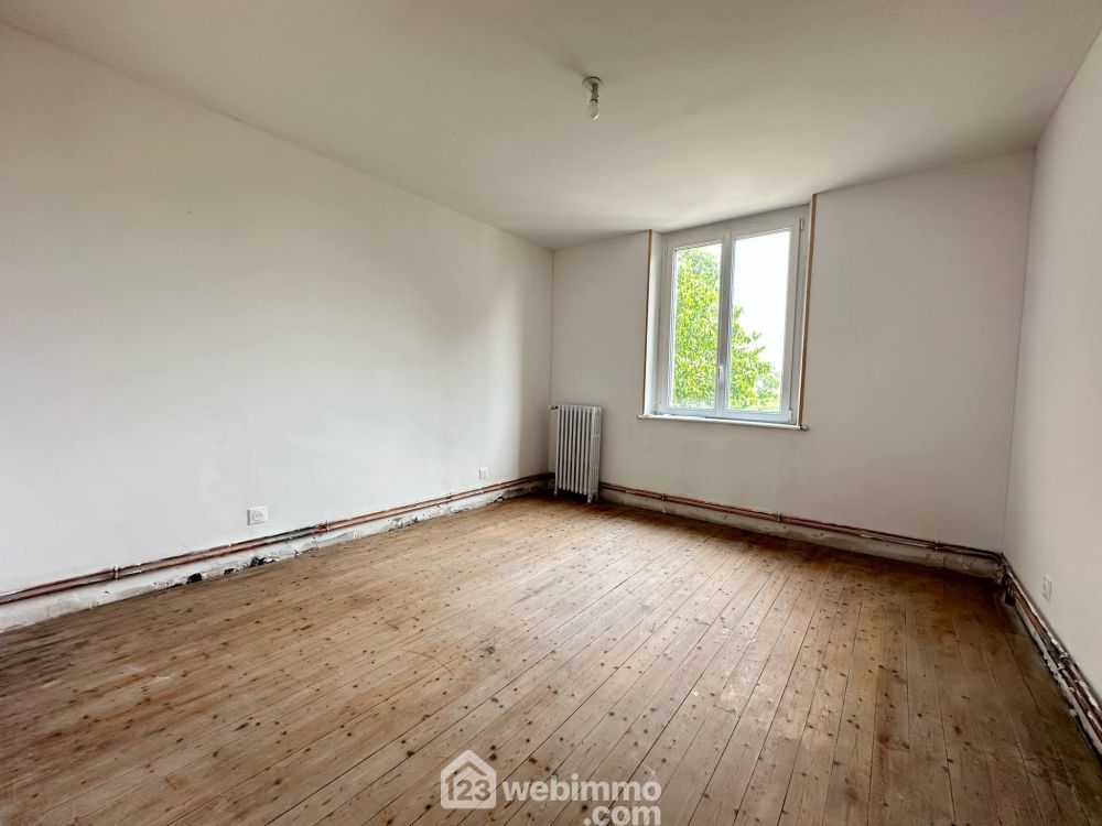 Photo 16 - Laon 02000 à Laon