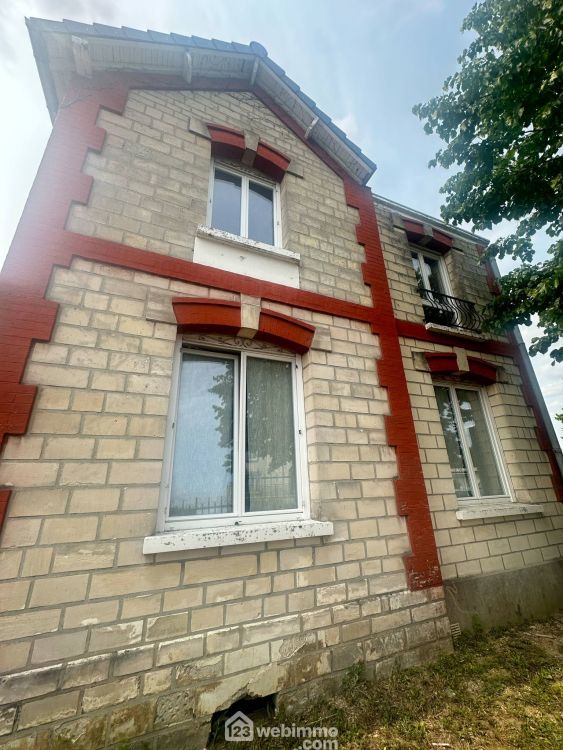 Photo 23 - Laon 02000 à Laon