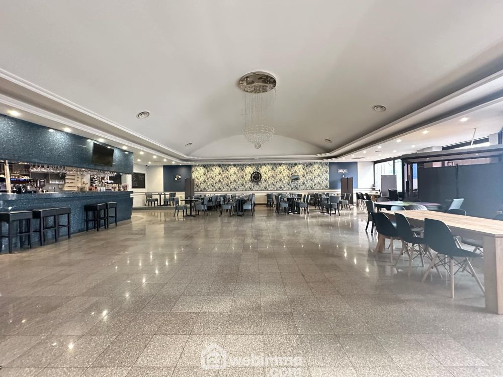 Photo 3 - Laon 02000 à Laon