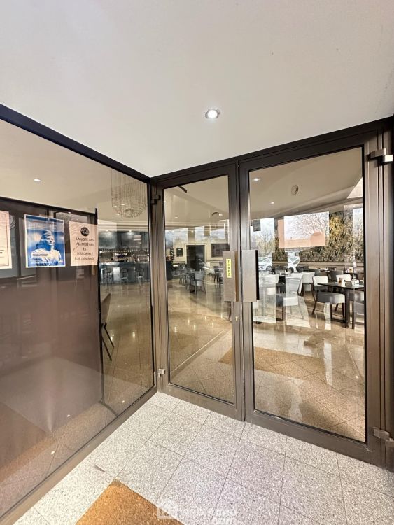 Photo 2 - Laon 02000 à Laon