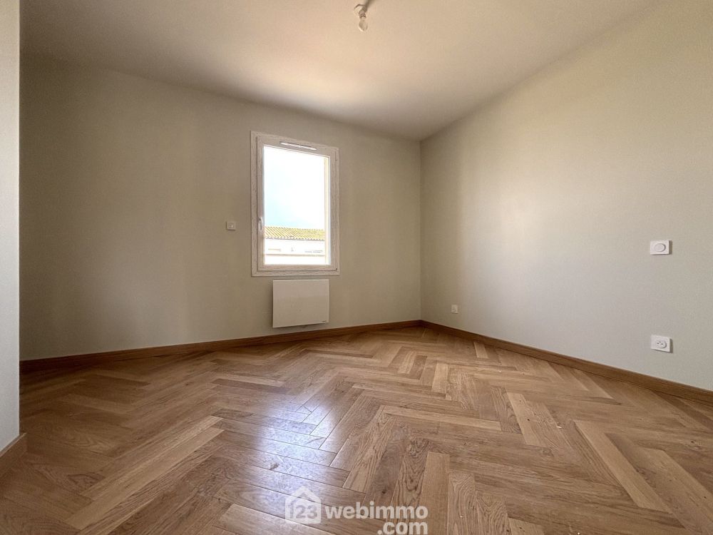 Photo 18 - Neuville-de-Poitou 86170 à Neuville-de-Poitou