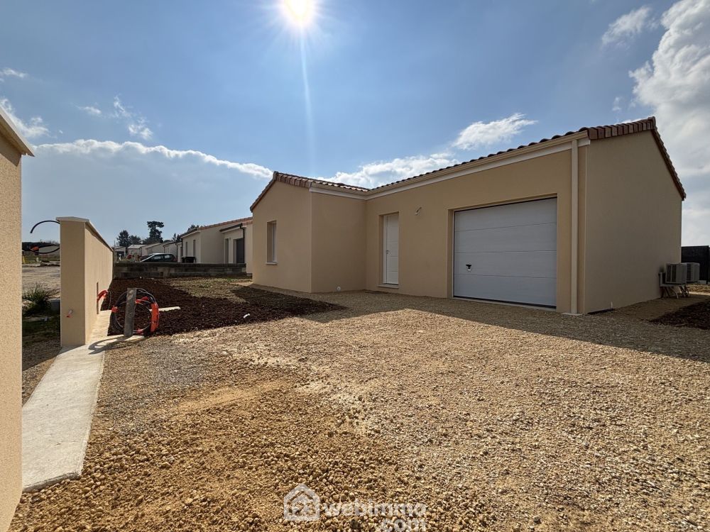 Photo 4 - Neuville-de-Poitou 86170 à Neuville-de-Poitou