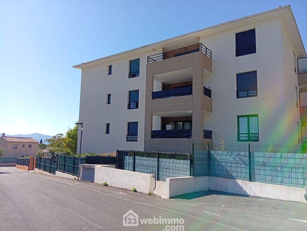 Photo 6 - Le Luc 83340 à Le Luc