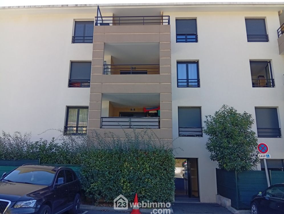 Photo 5 - Le Luc 83340 à Le Luc