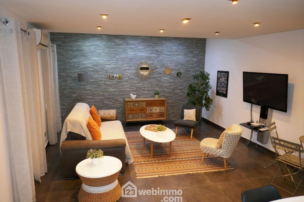 Photo 2 - Arles 13200 à Arles