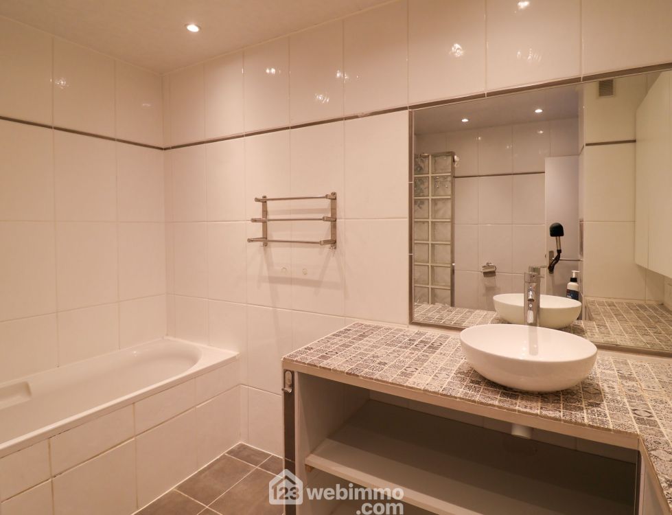 Photo 15 - Marseille 13009 à Marseille